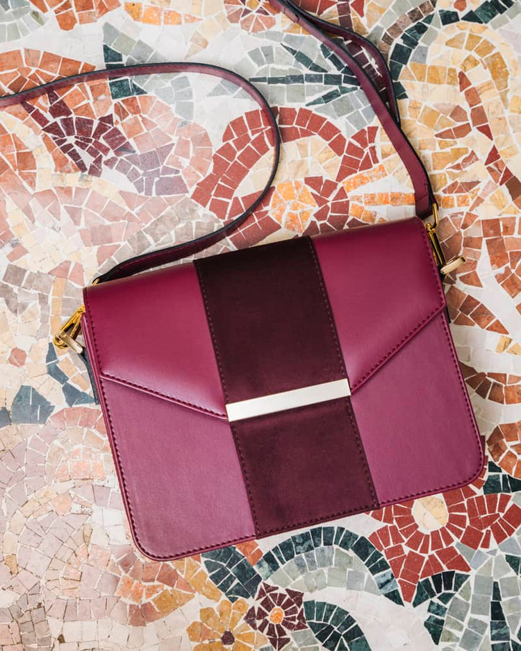 Sac à main bandoulière bordeaux en cuir vegan pour femme