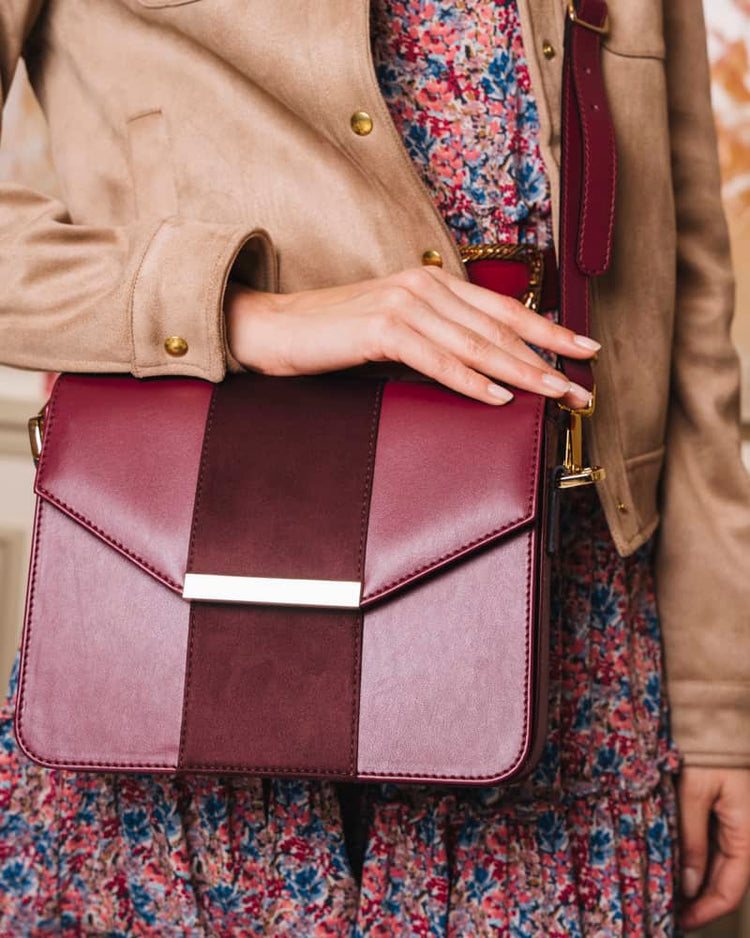 Sac à main bandoulière bordeaux en cuir vegan pour femme