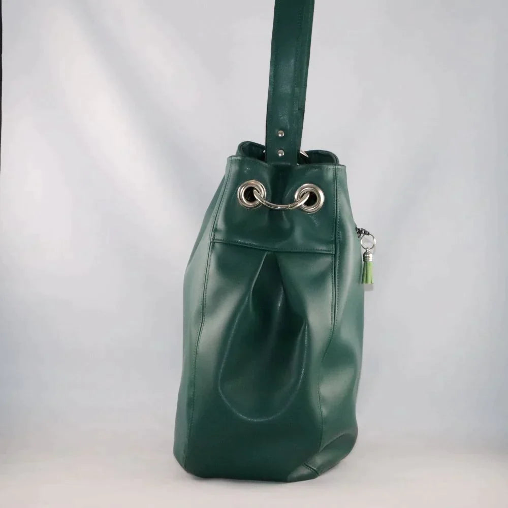 Sac fourre-tout vert femme vegan  de profil